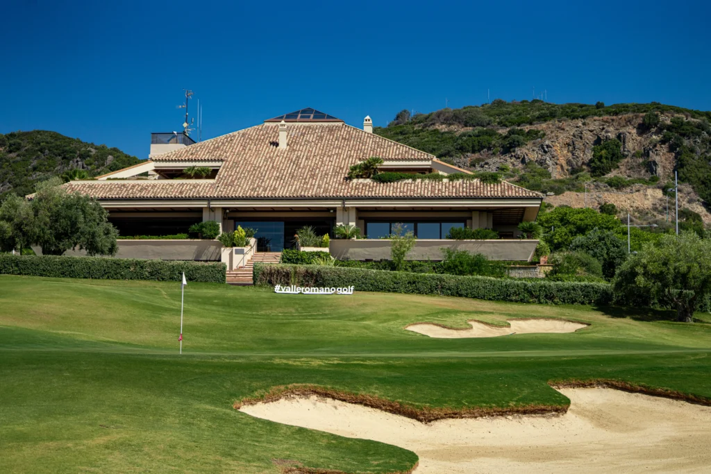 Golf Courses in Estepona
